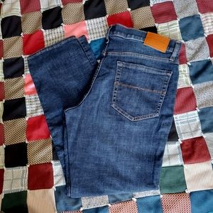 Lucky Brand 121 slim straight Jeans